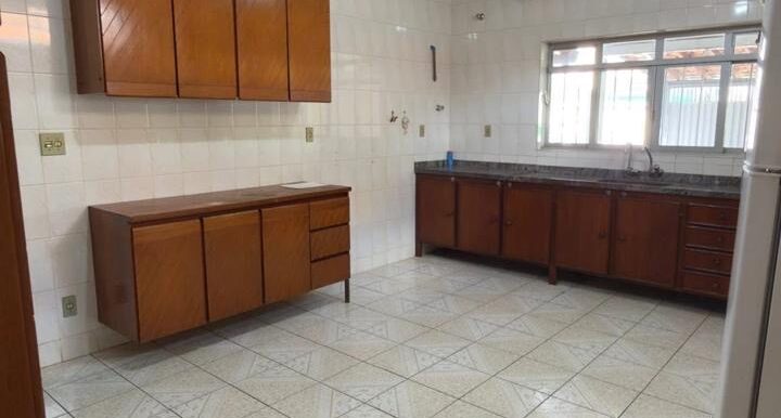 6702d9bb-6dcc-421a-8ee2-c30e208623a2