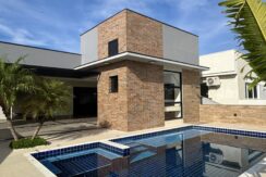 Casa à VENDA no Condomínio Portal dos Bandeirantes – Salto/SP